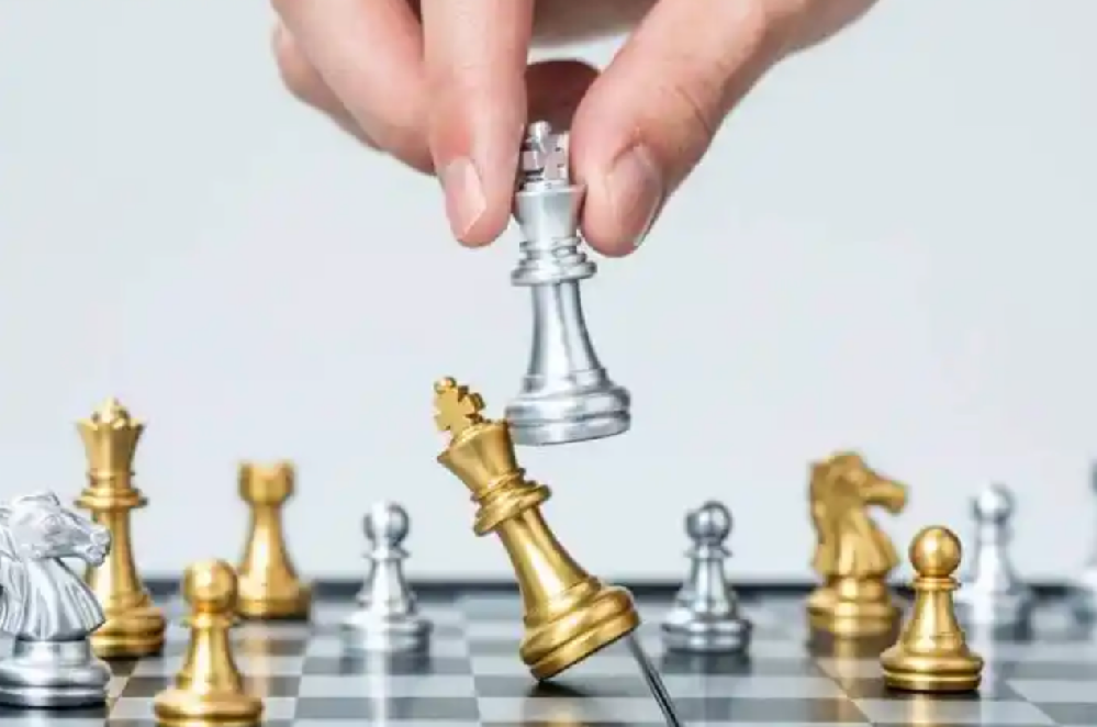 上汽困局：华为入场，这会是一剂强心针吗？